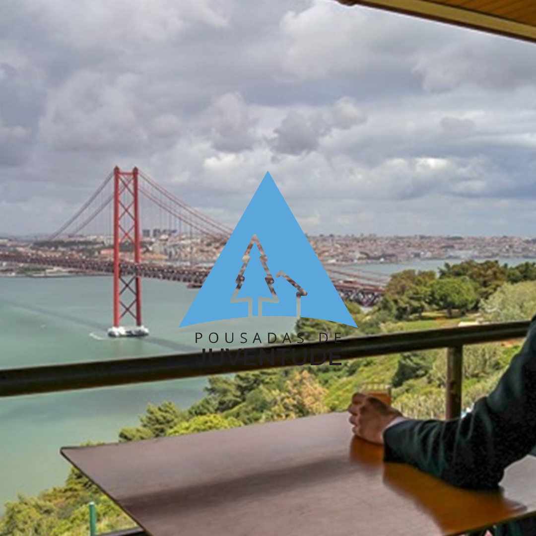 HI Almada - Pousada De Juventude